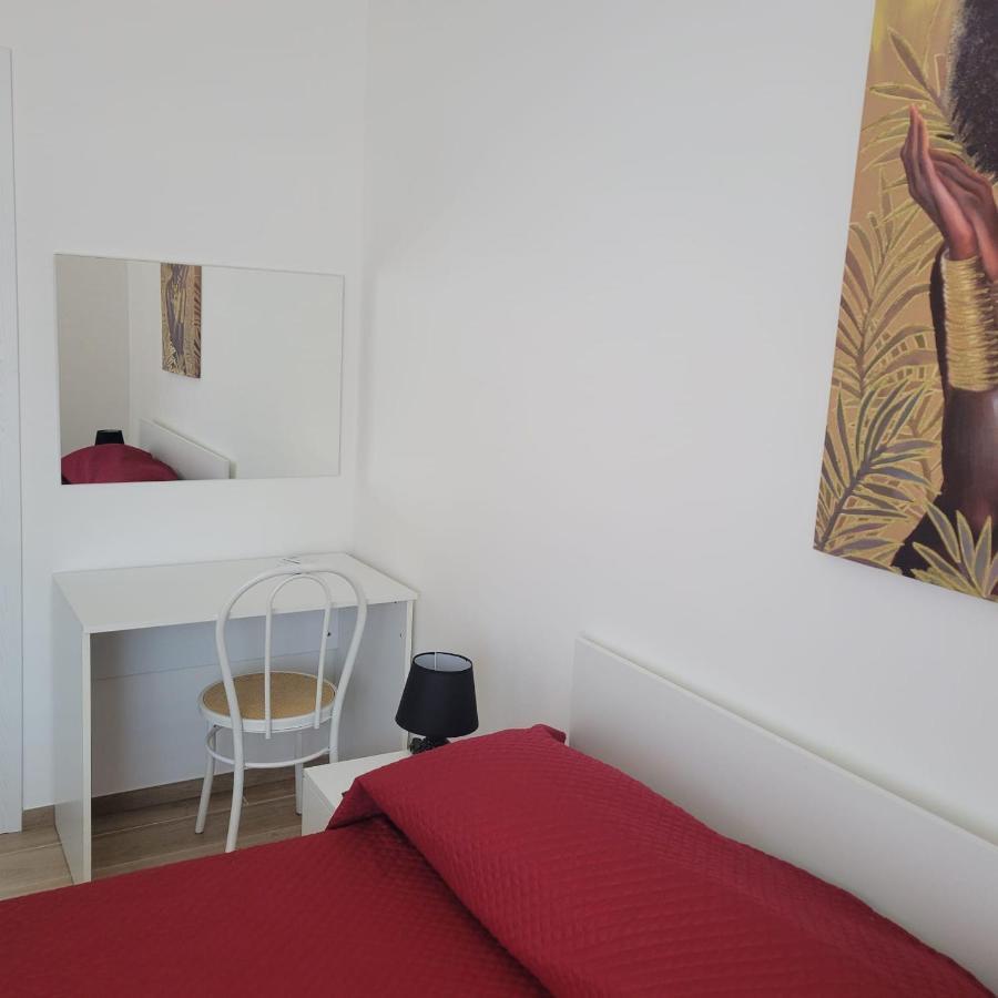 B&B Dei Sogni In Centro, Con Facilita Di Parcheggio Cosença Exterior foto