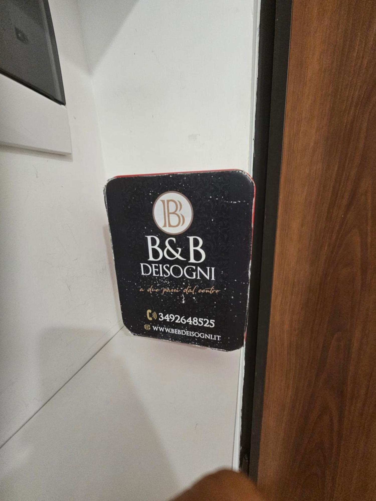 B&B Dei Sogni In Centro, Con Facilita Di Parcheggio Cosença Exterior foto